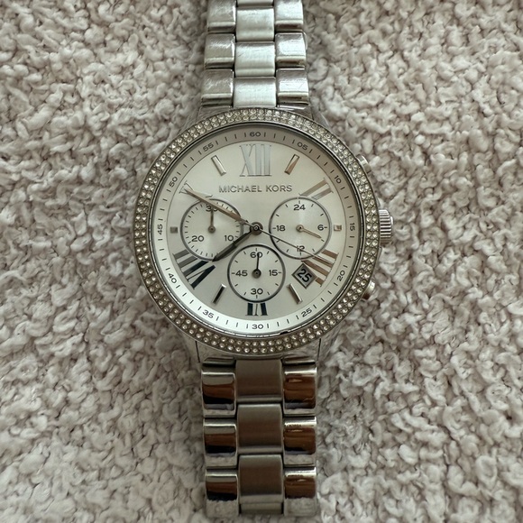 Michael Kors Silver Chronograph Watch - Picture 1 of 4